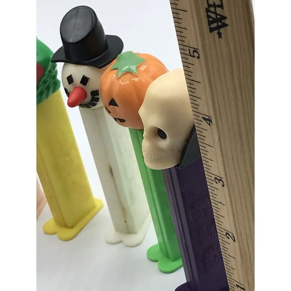 Pez Dispenser Lot of 10- Rare 1990s -‎ Disney/ Flinstones / Tweety bird